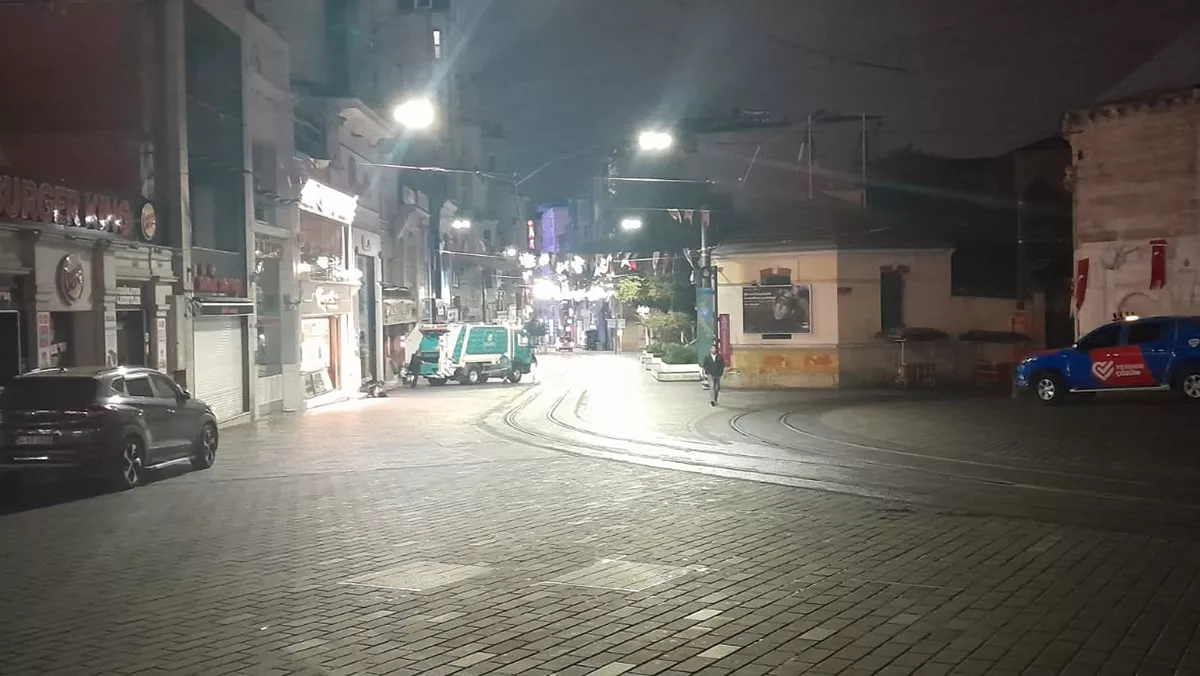 Beyoğlu i̇stiklal caddesi'ndeki incelemeler sona erdi