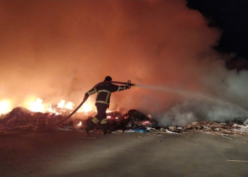 Bingöl'de organize sanayi bölgesinde yangın