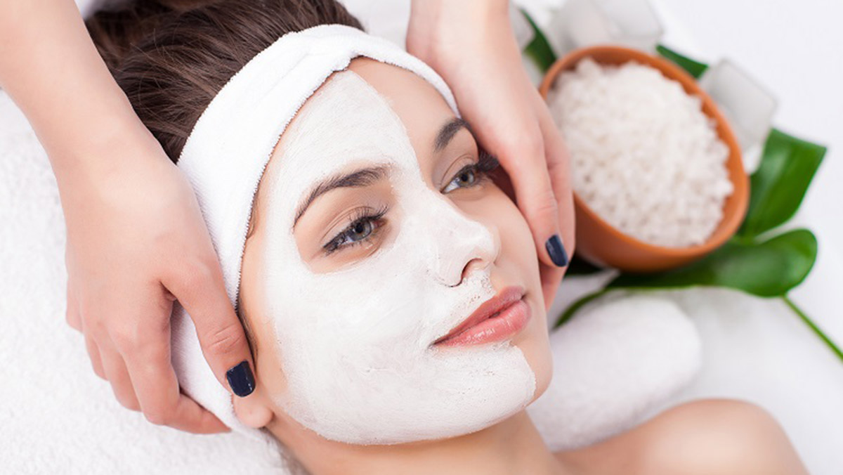 Bitki bazlı besinler akne ve lekeye neden oluyor