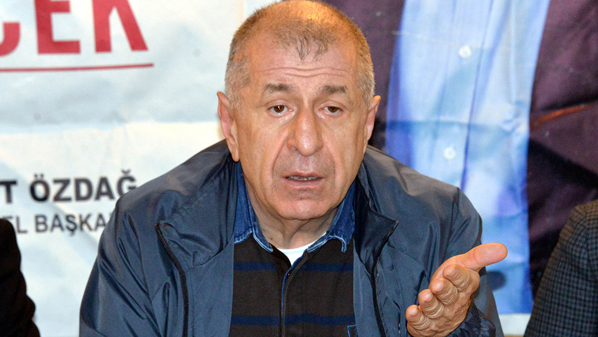 Bizi halk değil 3 tane provokatör protesto etti