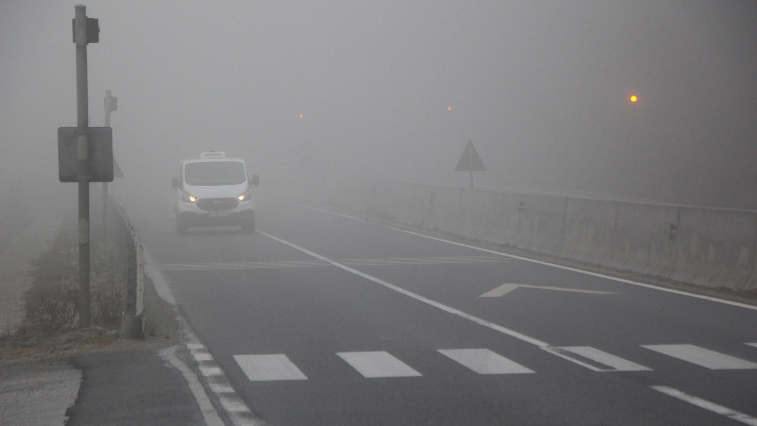 Bolu dağı geçişinde yoğun sis etkili oldu