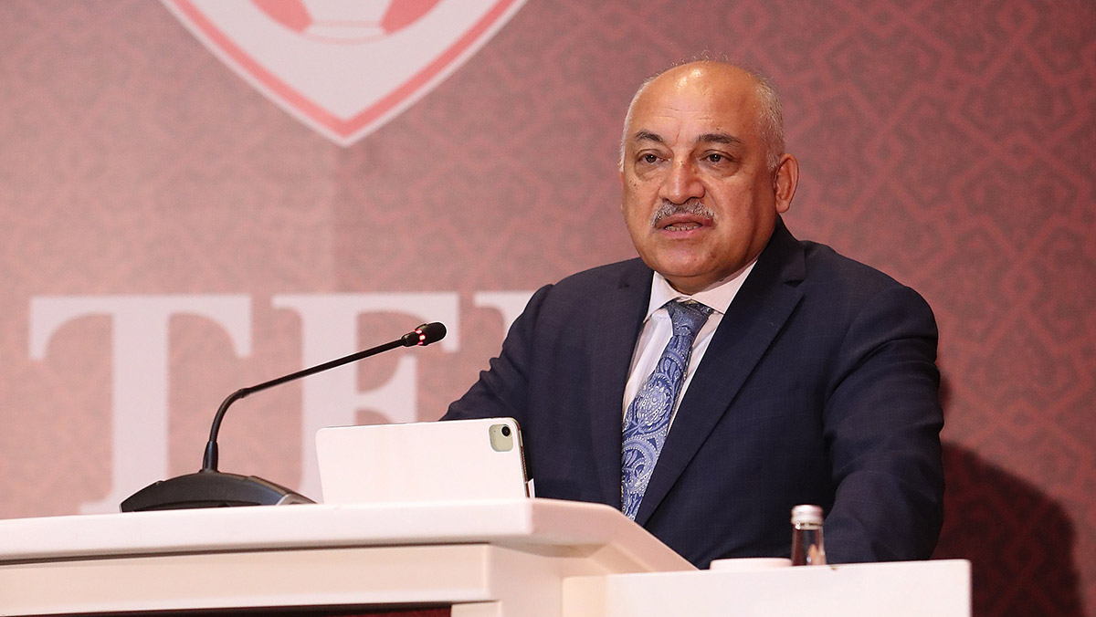 Büyükekşi: Avrupa'nın en genç takımına sahibiz 