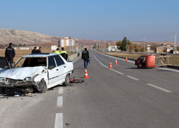 Çankırı'da otomobil ile triportör çarpıştı