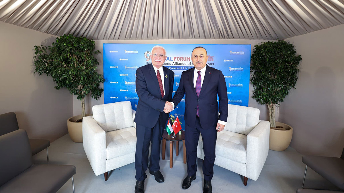 Çavuşoğlu, Filistin Dışişleri Bakanı ile görüştü