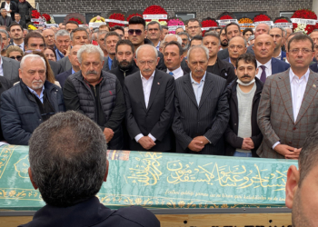 Celal Kılıçdaroğlu, son yolculuğuna uğurlandı