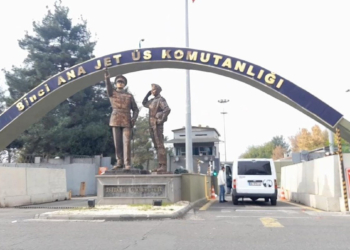 Diyarbakır'da patlama sesleri tedirgin etti
