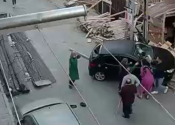 Esenyurt'ta taciz iddiasına dayak kamerada