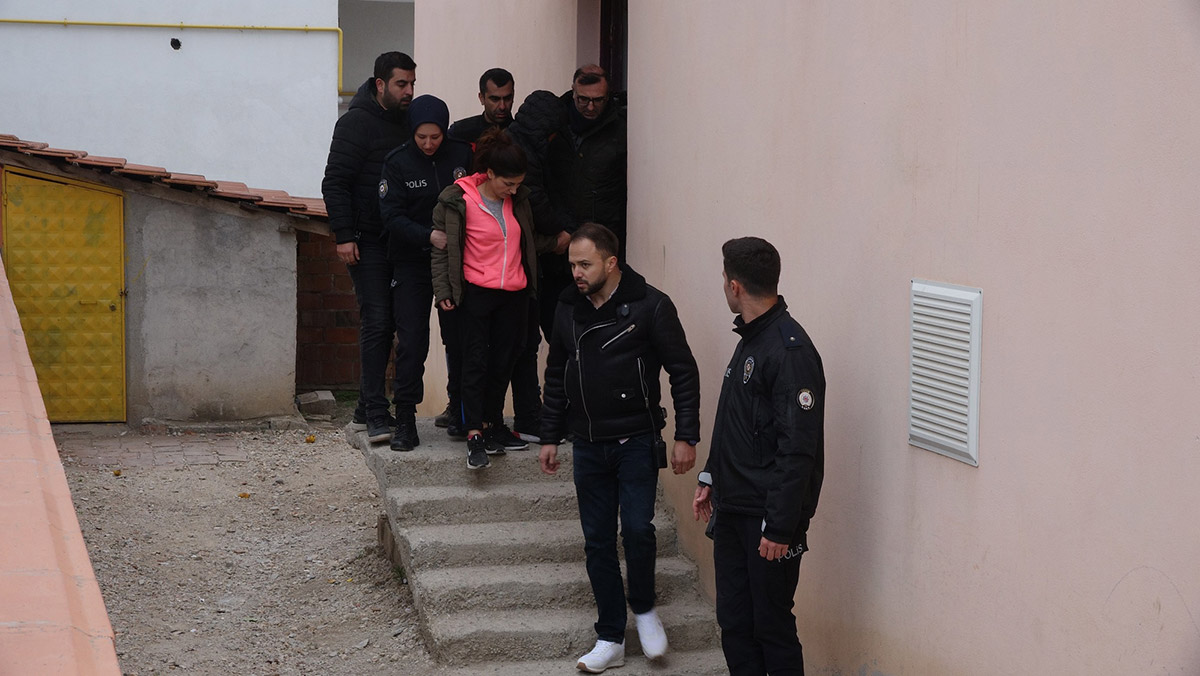 Eşini 18 saat rehin alan şüpheli tutuklandı