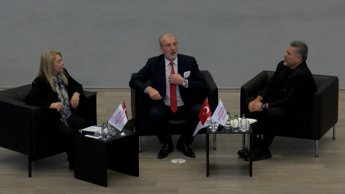 'Farklı Yönleri ile Atatürk Söyleşisi' düzenlendi