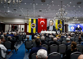Fenerbahçe'nin borcu 6 milyar 537 milyon TL