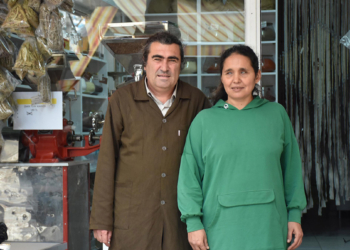 Girişimci görme engelli çiftten 'engelsiz' dükkan