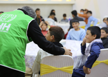 İHH, Afganistan'da yetimlere yardım ulaştırdı