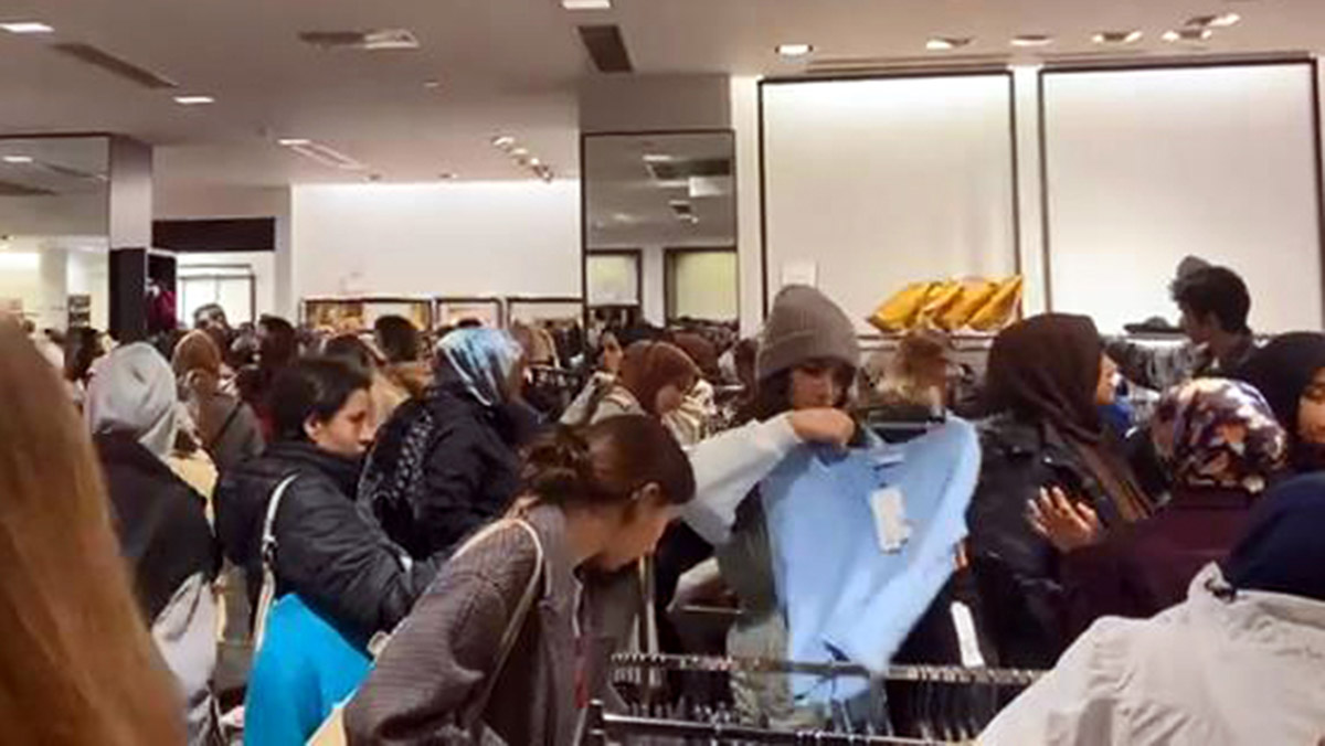 İstanbul'da 'Muhteşem cuma' izdihamı