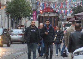 İstiklal Caddesi'nde hayat normale dönüyor