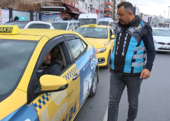 Kadıköy'de taksi denetimi