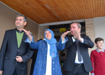 Kanser tedavisi gören öğretmene sürpriz ziyaret