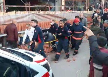 Kapalı Çarşı restorasyonunda çatı çöktü