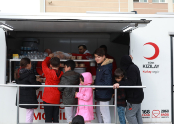 Kızılay Düzce'deki çalışmalarını sürdüyor