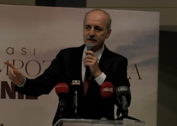 Kurtulmuş, Eyüpsultan Sempozyumu'nda konuştu