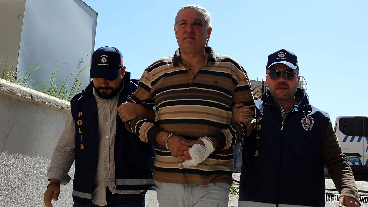 Kuzenini öldüren doktor cezaevinde intihar etti