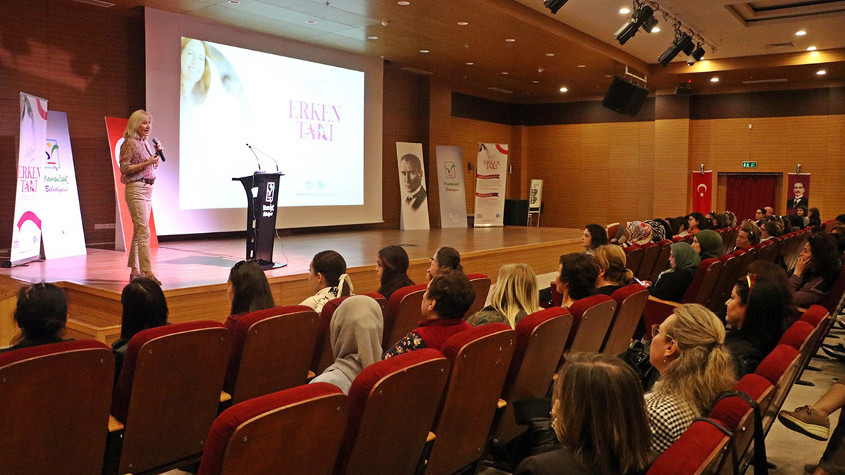 Meme kanserine farkındalık hareketi başlatıldı 