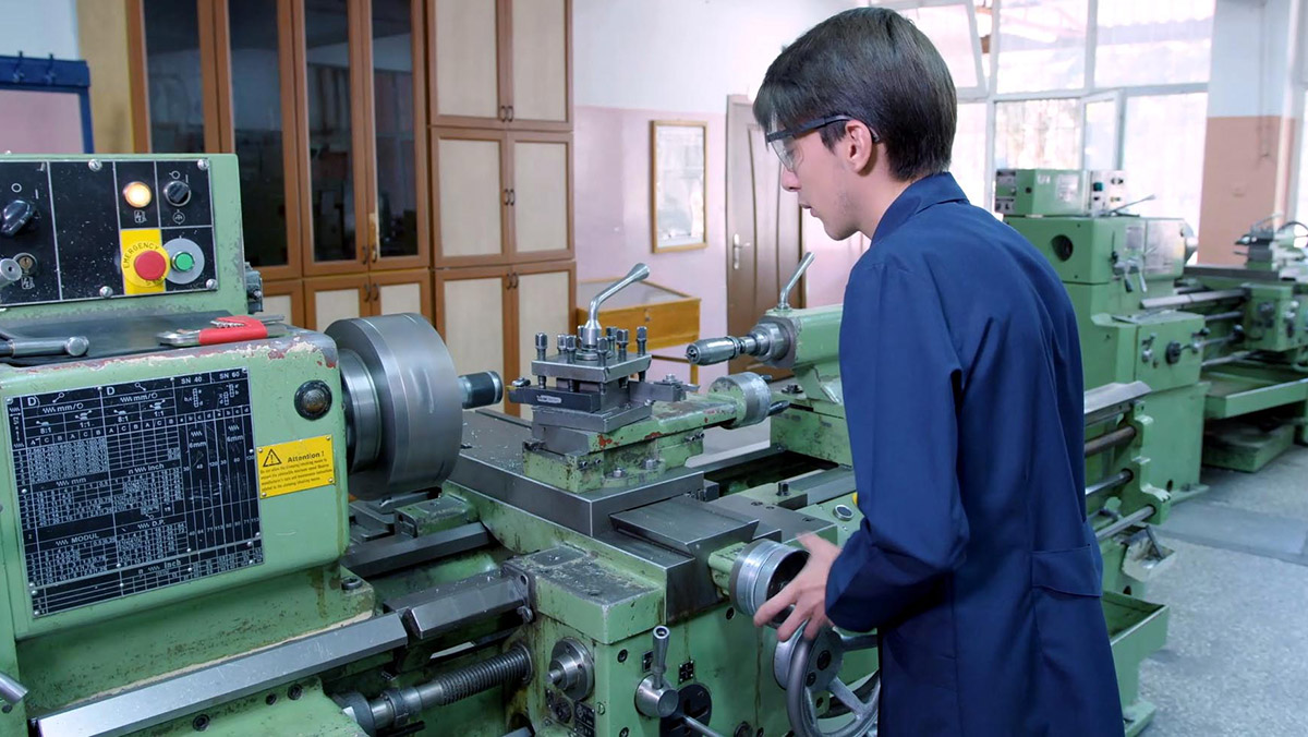 Mesleki eğitim merkezlerinde öğrenci sayısı 1 milyonu aştı