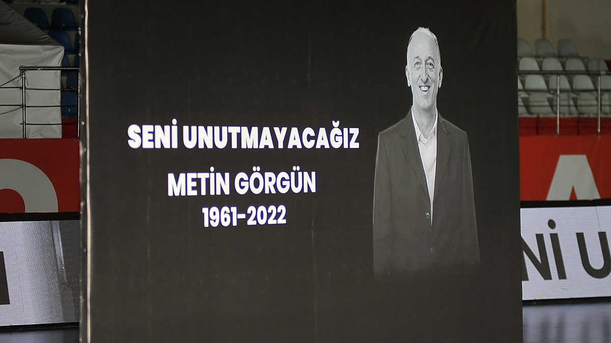 Metin Görgün son yolculuğuna uğurlandı