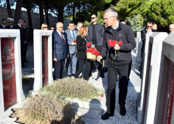 NATO Genel Sekreteri Stoltenberg Çanakkale'de
