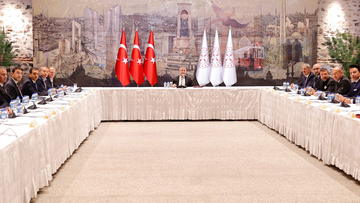 Nebati, perakende sektörü temsilcileriyle görüştü