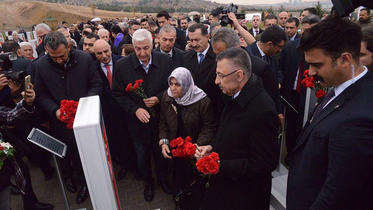 Şehit öğretmenler için hatıra ormanı ve anıt