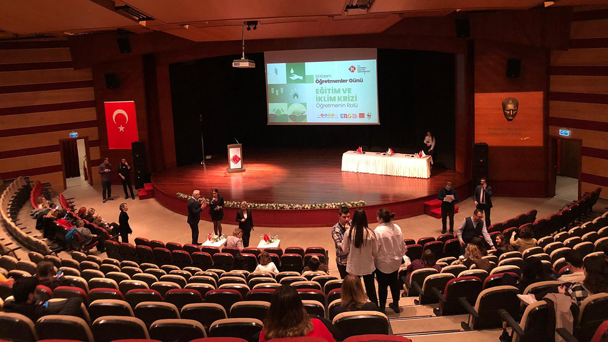 'Öğretmenin Rolü' konulu panel gerçekleştirildi