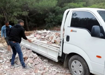 Ormana moloz döken 2 kişi suçüstü yakalandı