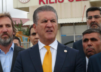 Sarıgül'den Kilis cezaevi önünde af çağrısı