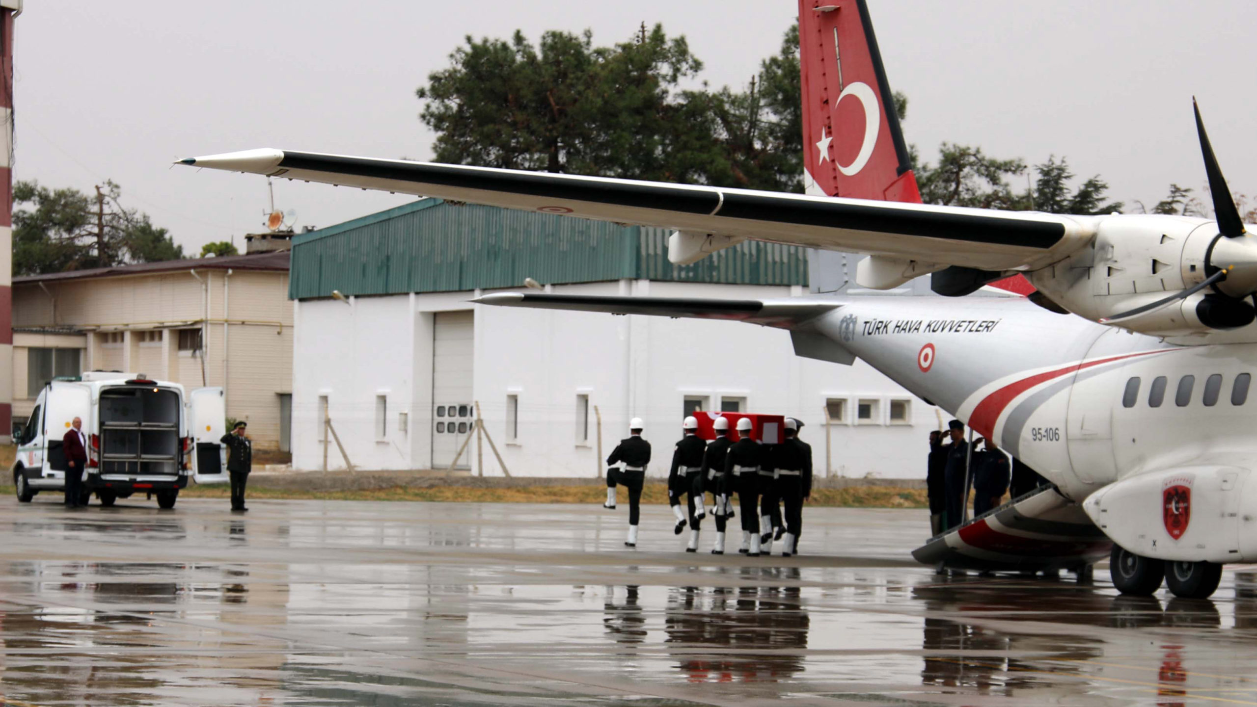 Şehit Mustafa Öztürk'ün cenazesi Gaziantep'te