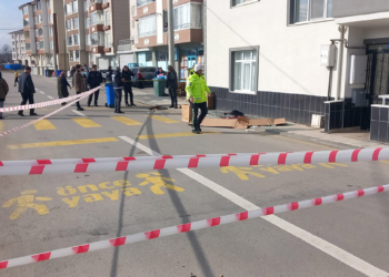 Sevgilisi Sevcan Dönmezer'i öldürüp intihar etti