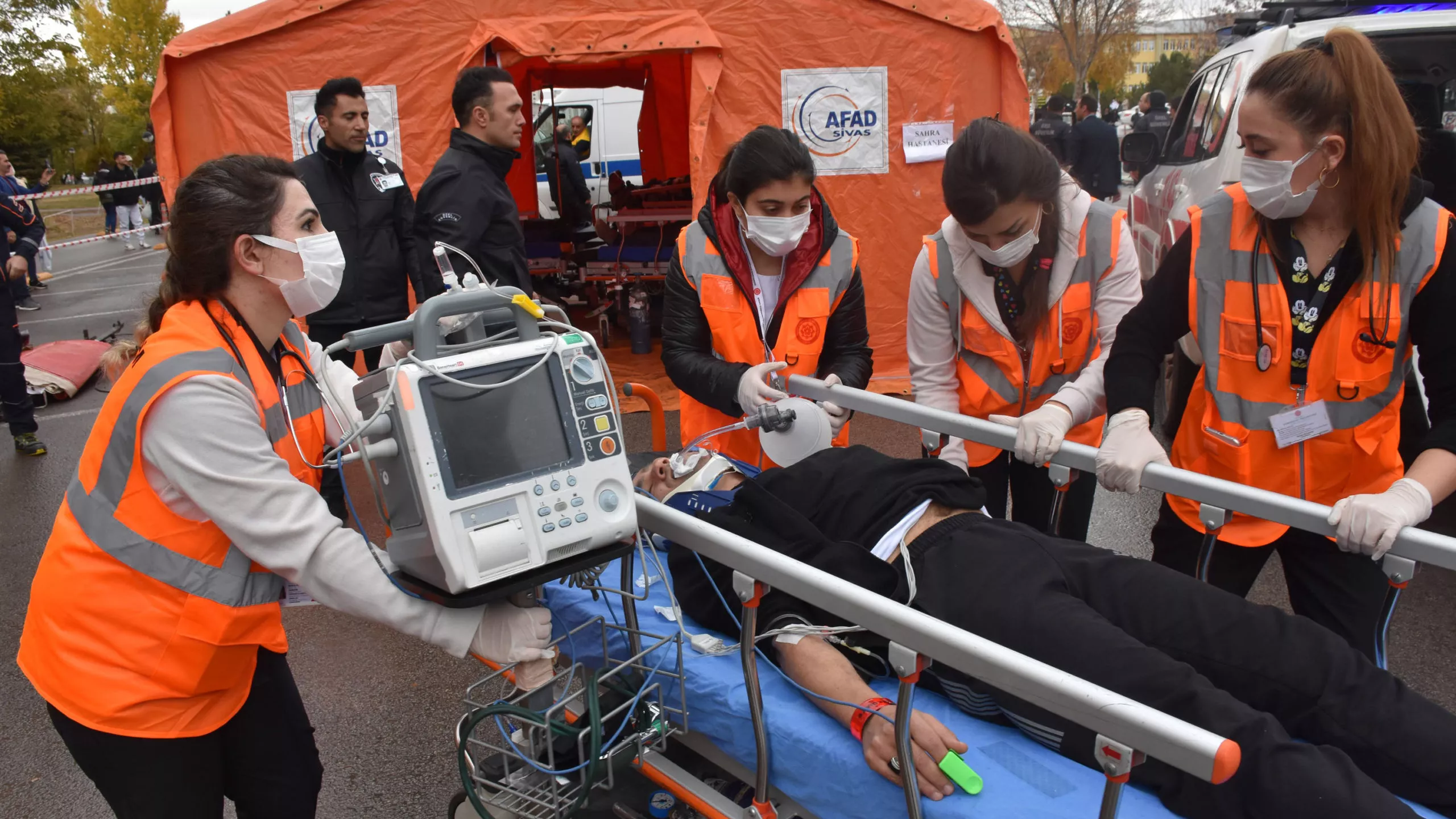 Sivasta hastanede deprem ve yangin tatbikatia scaled - yerel haberler - haberton