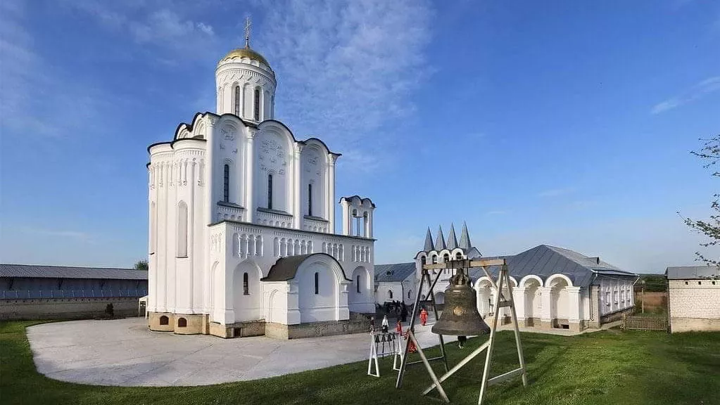 Sviatohirska dormition lavra manastiri hasar gordu - dış haberler - haberton