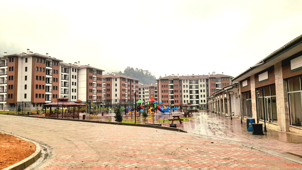 TOKİ'nin Trabzon'daki 29 iş yeri görücüye çıktı