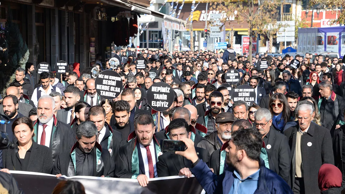 Tahir elci olumunun 7nci yil donumunde anildiw - haberler - haberton