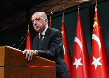 Tarihi zirvede Erdoğan'a çifte nişan verilecek