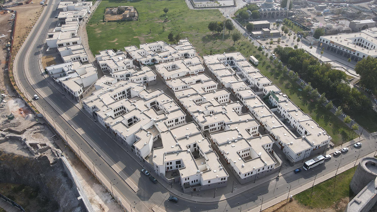 Tarihine yakışır Sur'u yeniden inşa ettik