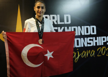 Tekvandoda Hatice Kübra İlgün dünya üçüncüsü