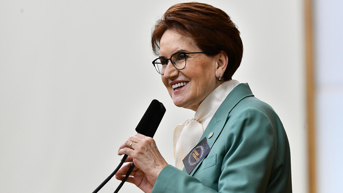 Ülkemizde cumhuriyet krizi var