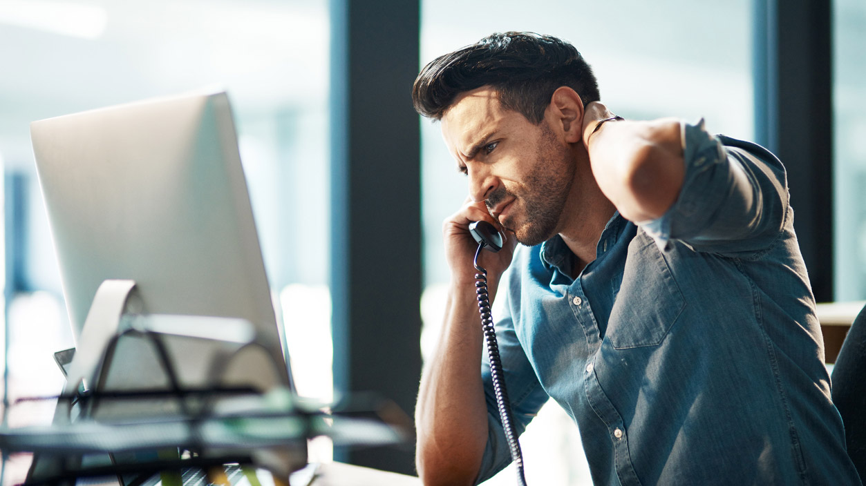 Uzun süre masa başında çalışanlar dikkat