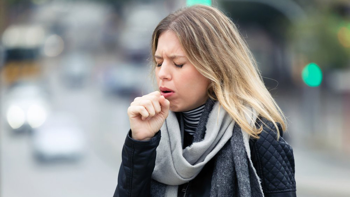 Uzun süreli öksürük Kovid-19 belirtisi olabilir