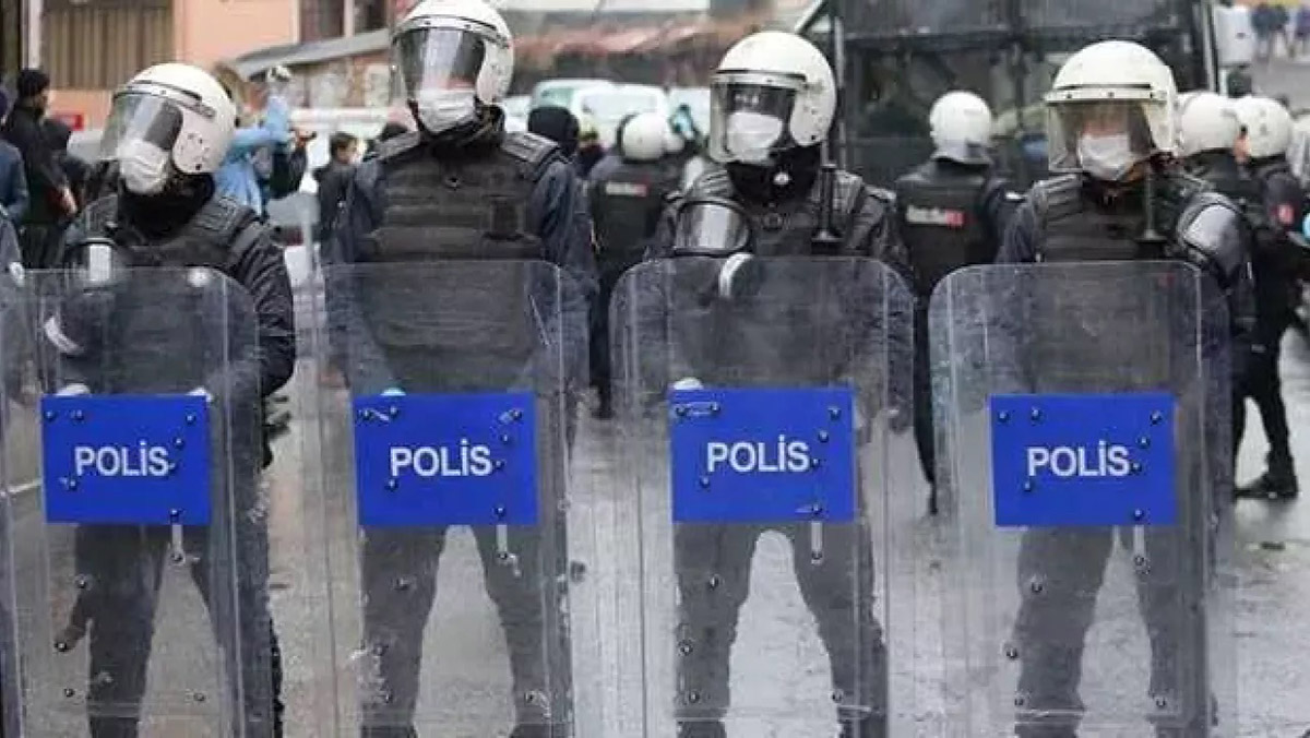 Van'da gösteri ve yürüyüşlere 9 gün yasak