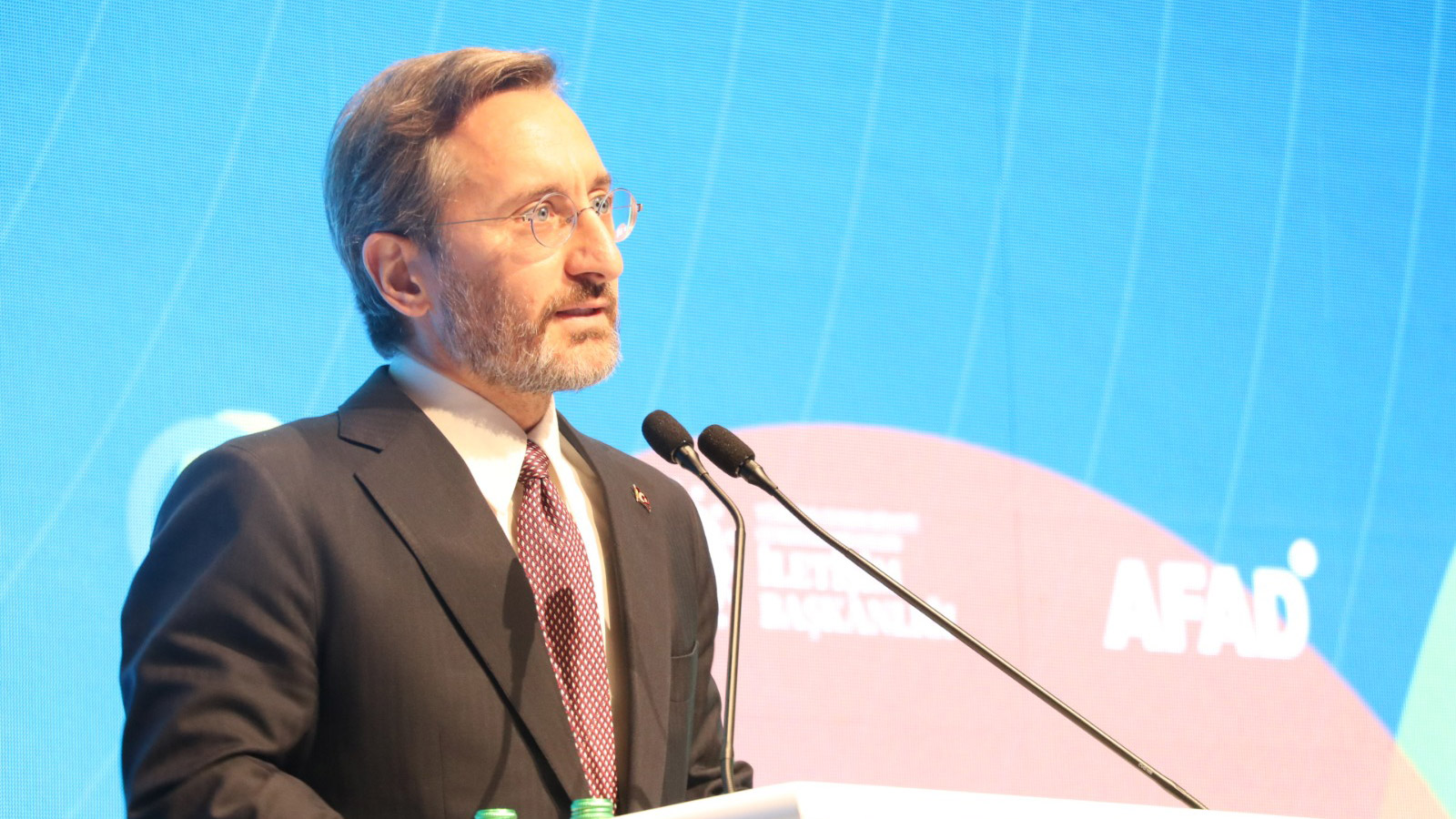 Yalanlarla süreçleri zehirlemeye çalıştılar