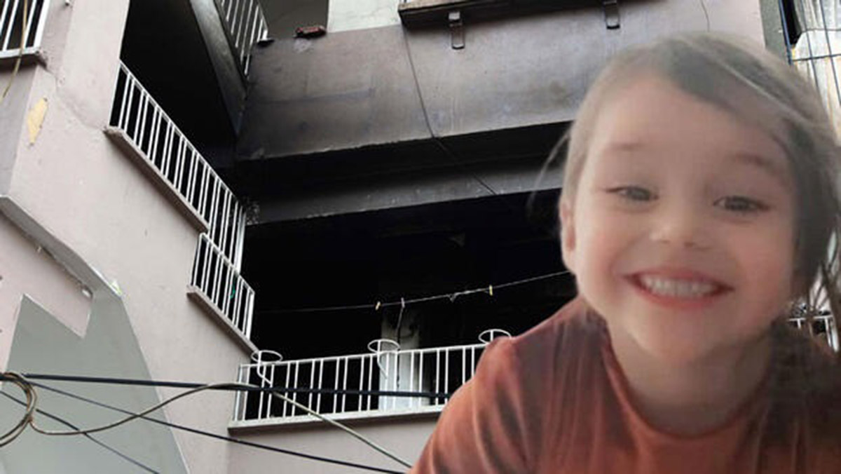 Yangında dumandan Etkilenen ebrar hayatını kaybetti