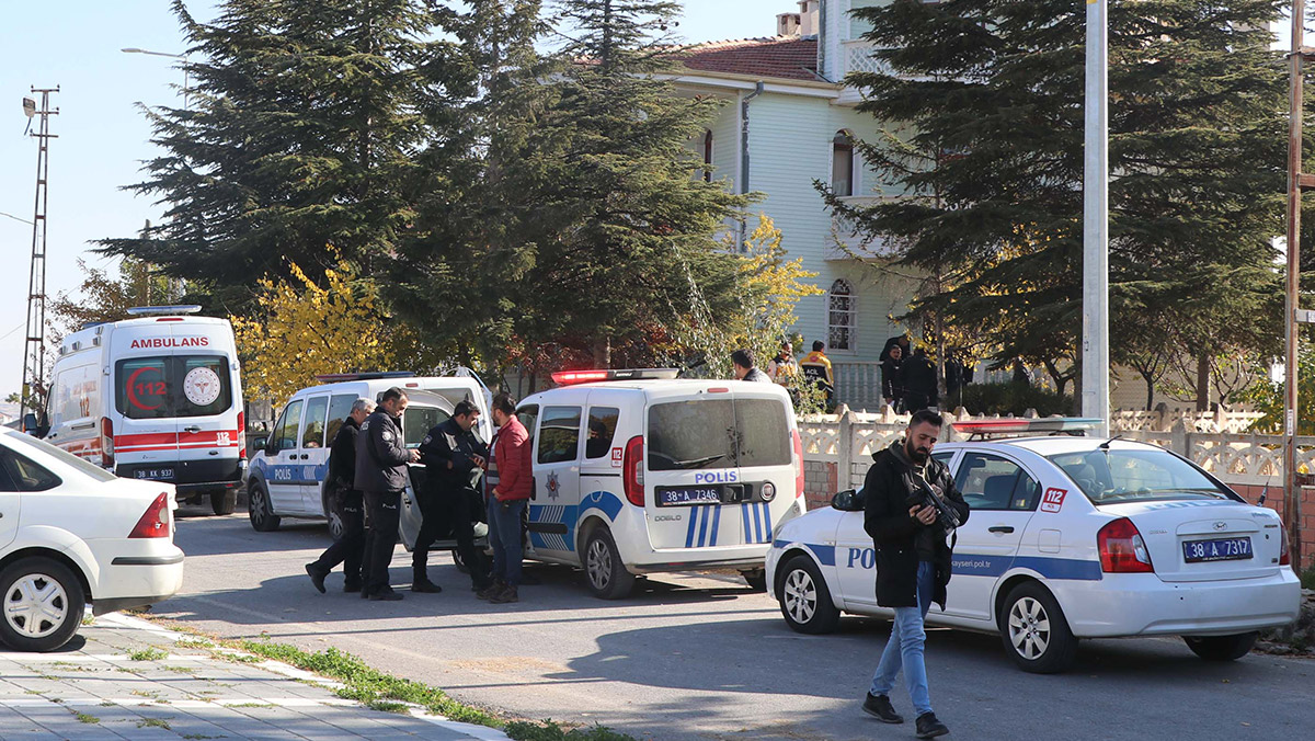 Yengesini baltayla öldürdü; ağabeyi de kalp krizinden öldü