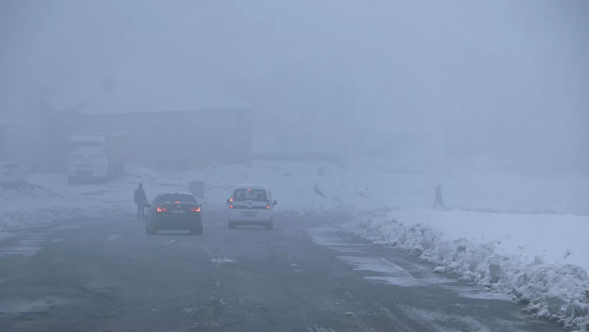 Yuksekovada kar nedeniyle 115 yol ulasima kapandis - yerel haberler - haberton
